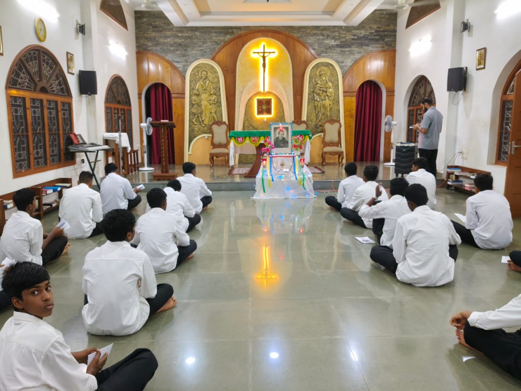 Community Chapel Gathering & Reflection