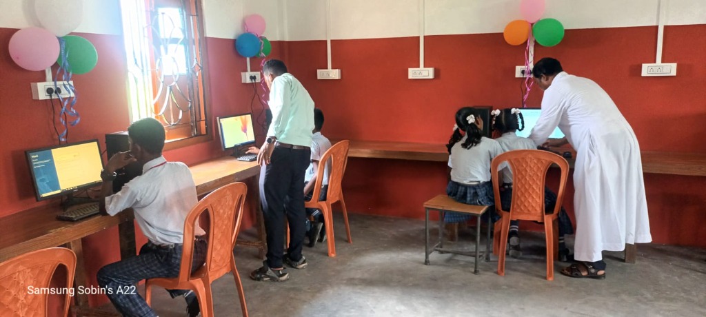 Computer Education & Skill Training — School Lab
