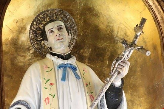 Statue with the Crucifix